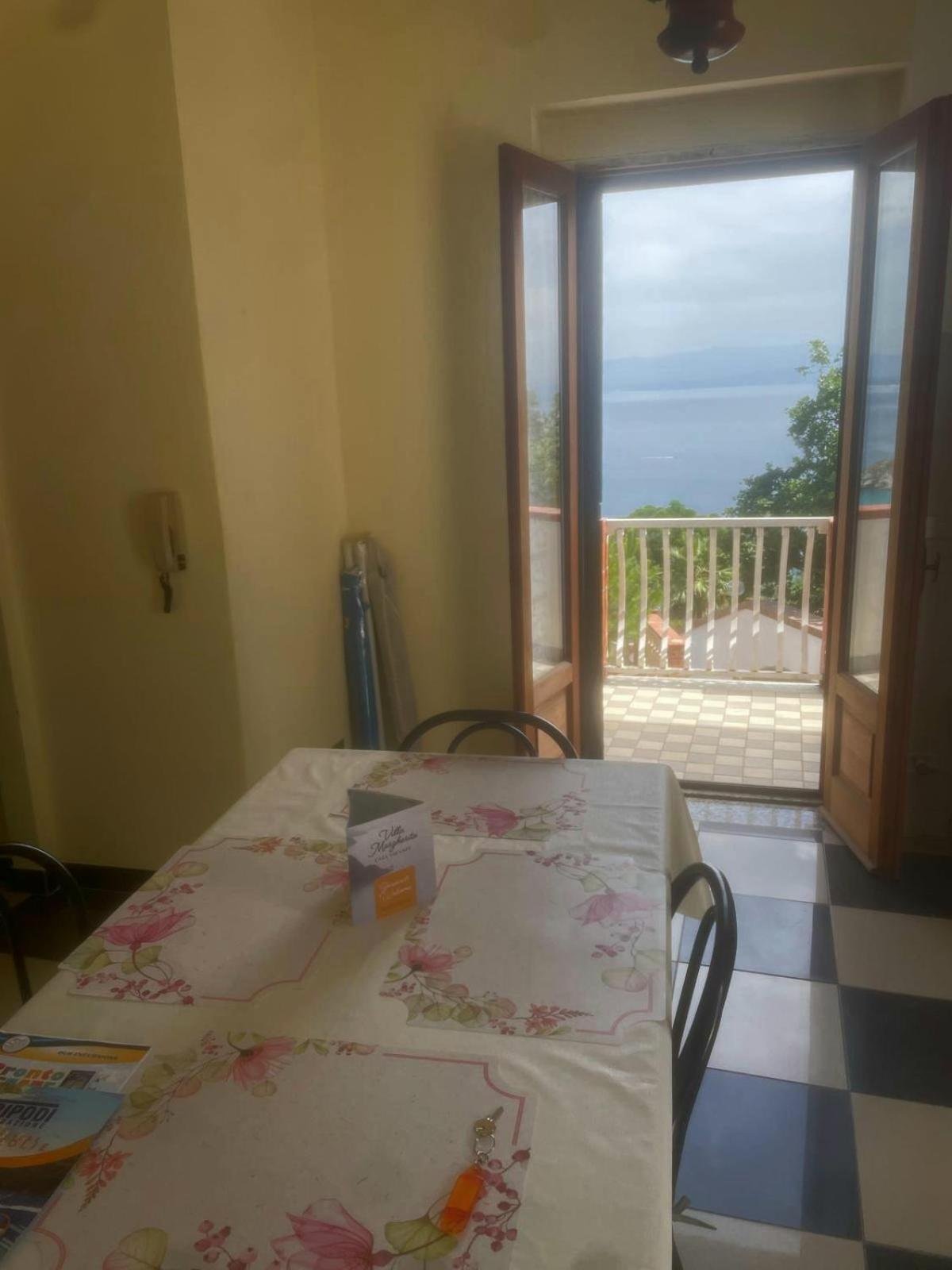 Villamargherita Capo Vaticano Ngoại thất bức ảnh