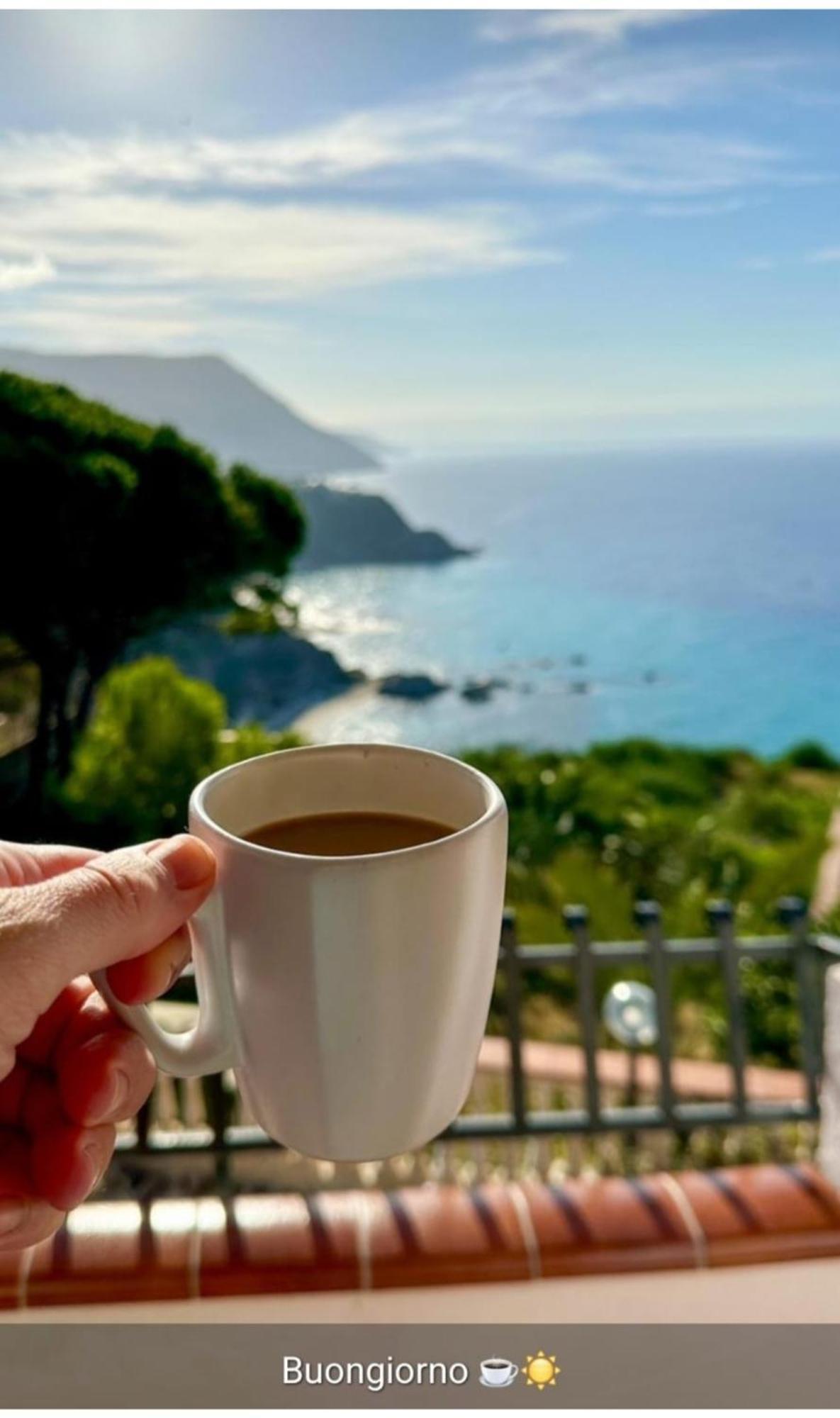 Villamargherita Capo Vaticano Ngoại thất bức ảnh