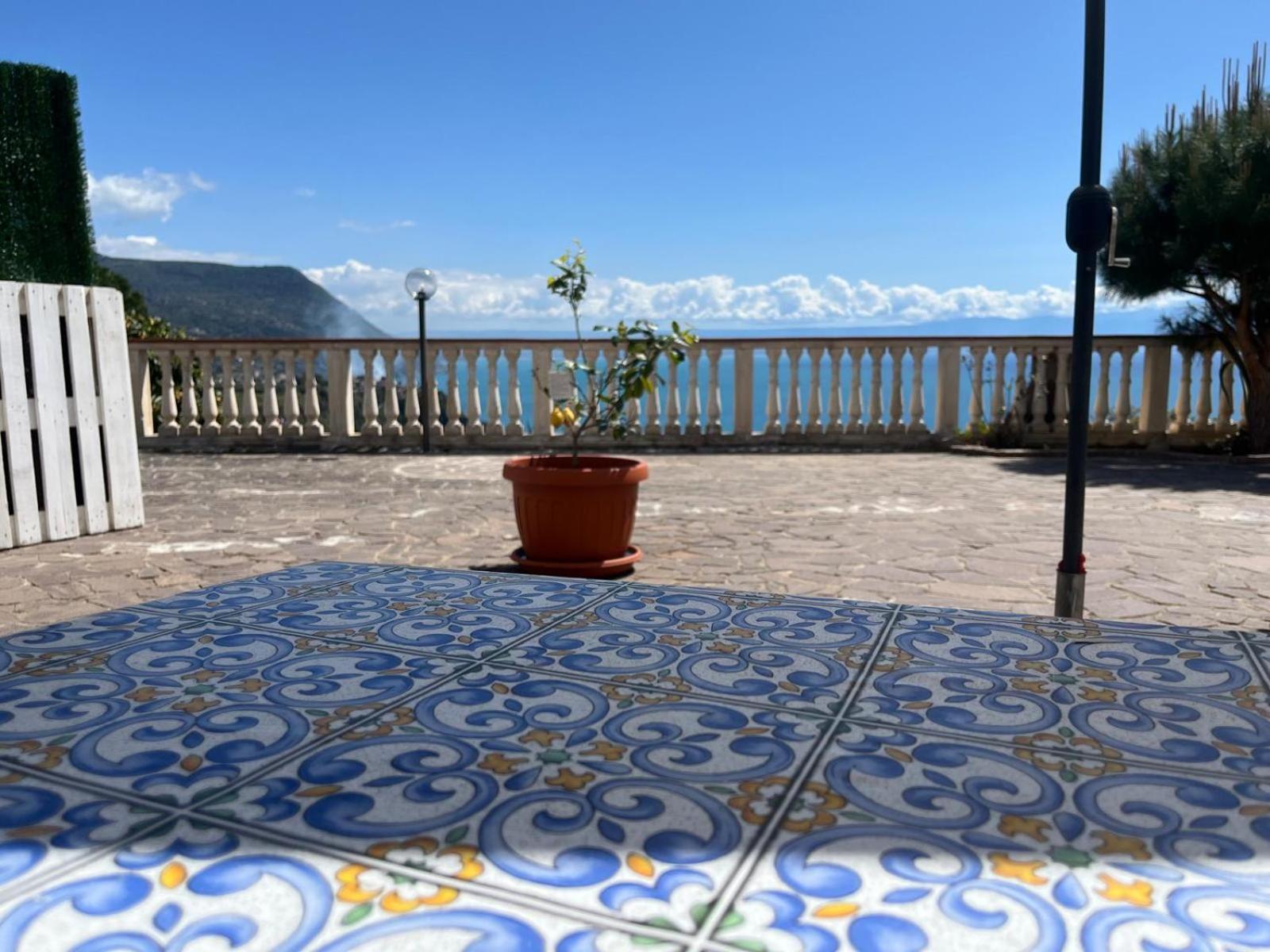 Villamargherita Capo Vaticano Ngoại thất bức ảnh